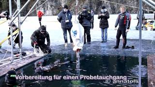 Am Weissensee Andreas Pap Apnoe Weltrekord ‚Tieftauchen unter Eis 1512011 HD1080p [upl. by Nihsfa]