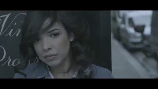 Indila  Ainsi Bas La Vida [upl. by Anid809]