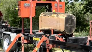 Milling a short Red Oak log [upl. by Viv]