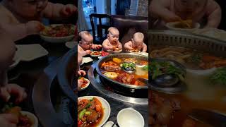 Twins humancubsconfusedbehavior award cutebao snacks gluttonous baby whose children love to cook s [upl. by Morganstein631]