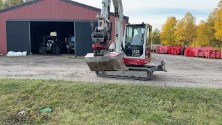 Köp Grävmaskin Takeuchi TB370 med redskap på Klaravik [upl. by Hanala553]