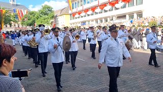 Die Stadtkapelle Köln auf dem Neusser Schützenfest 2024  Parade amp Konzert [upl. by Lleze284]