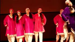 MASHOOQ MYAANE Famous kashmiri song at KWFF [upl. by Artamas]