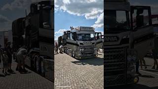 Scania truck and trailer loaded with war vehicles scania scaniav8 scaniapower truck war tech [upl. by Hairahcaz]