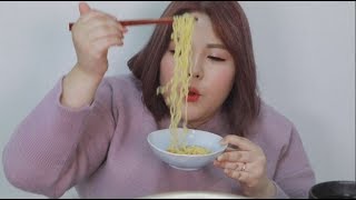 Yang soo bin진라면 두봉지에 스팸 퐁당 Korean NOODLE MUKBANG [upl. by Eruot]