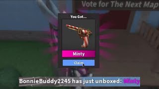 UNBOXING MINTY ON CAMERA ❄️ Completed Rewards Roblox MM2 [upl. by Esirrehc627]