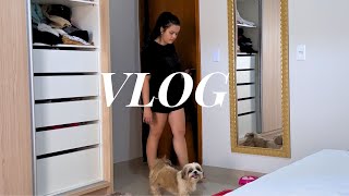 VLOG  Arrumando as malas tour pelo Airbnb e fazendo bolo [upl. by Idolah112]