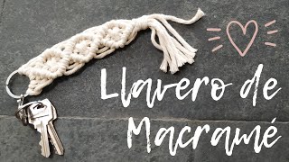 DIY como hacer LLAVEROS en MACRAMÉ  DIY Macrame Keychains [upl. by Kingsly464]