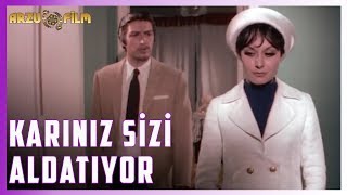 Ayşecikle Ömercik  Karınız Sizi Aldatıyor [upl. by Droffig551]