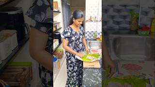 Minivlog514🤗 chicken gravy 😋  Dec 9 shorts dinner vlog minivlog home diml tamil food [upl. by Prader440]