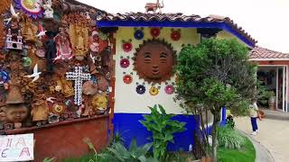 Un Paseo por el Mercado Artesanal de Metepec donde cada pasillo está lleno de color creatividad [upl. by Rusert]