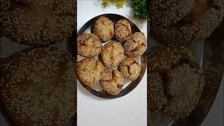 घर बैठे बैठे बनाए चावल के आटे का अनरसा। Anarsa Mithai Recipe shorts ytshorts anarsa [upl. by Aikemahs378]