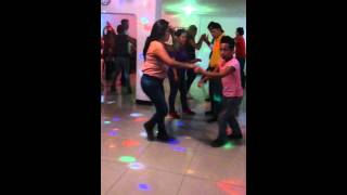 Bailando cumbia sonidera [upl. by Leyes992]