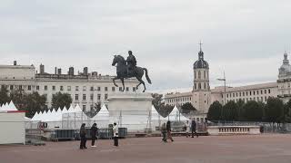 Grand tour de France Lyon La place Bellecour [upl. by Persons]