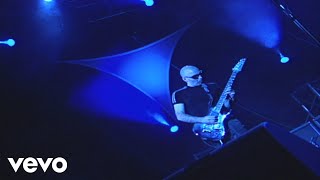 Joe Satriani  Flying in a Blue Dream Live In Concert [upl. by Sidoon]