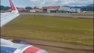 En Vivo Aterrizaje Vuelo Inaugural JetSMART Colombia de Bogota a Medellín [upl. by Aynotan509]