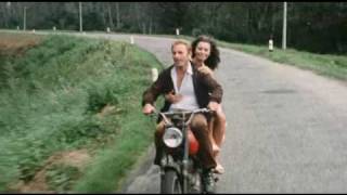 I Girasoli di Vittorio de Sica 1969 Sofia Loren e Marcello Mastroianni Gilera [upl. by Liebermann108]