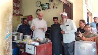 AIMIM Chief asadowaisi Enjoys Wada During Inauguration Program in Yakutpura Alongside Yakutpu [upl. by Oremo445]