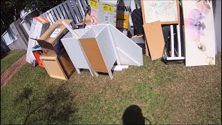 NO 2 CURBSIDEKERBSIDE TRASH PICKING TREASURE HUNTING POSH BRISBANE QUEENSLAND HOMES [upl. by Aplihs843]