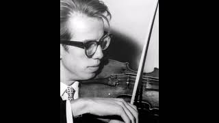 Gidon Kremer plays Paganinis Cantabile [upl. by Elsinore]