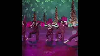 Dance Moms Christmas ❄️⛄️❄️IS NEVER 2 EARLYaldcpetals xmas aldcedit viral arianagrande [upl. by Assel]