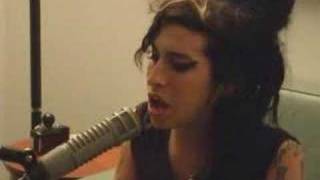 Amy Winehouse  Valerie Acoustic Live Best Quality [upl. by Soraya]