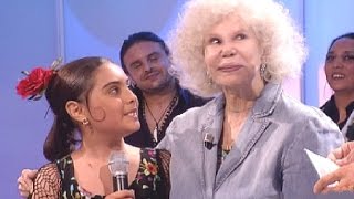 La Duquesa de Alba y su ahijada la bailaora Alba Heredia de niña [upl. by Server]