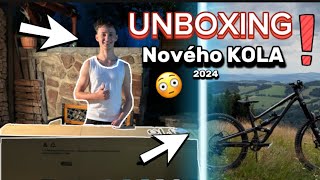 Unboxing  COMMENCAL CLASH 🥶  with Shredders 2024 [upl. by Nickie882]