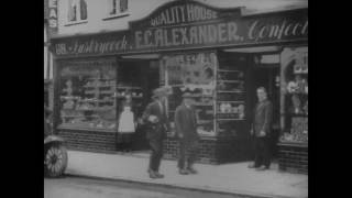 1922 Christmas Shopping Godalming mp4 [upl. by Aisek]