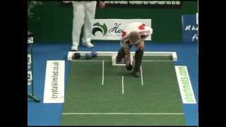 Greengauge Shortmat Bowls Challenge  Alex Marshall MBE Vs Ceri Jones [upl. by Nnuahs]