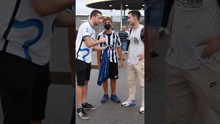 INTERISTA ESULTA CON LA MAGLIA DELLA JUVE 😨 [upl. by Airotnes]