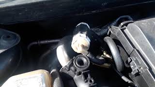 Ford Fiesta 14 TDCI engine rattle noise  pulley defect [upl. by Aitnecserc]