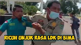 Unjuk Rasa Massa LDK Ricuh Dobrak Pagar DPRD [upl. by Cirillo57]