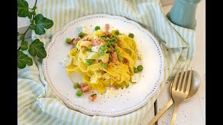 Pasta met zalm en boursin  Recept  Bettys Kitchen [upl. by Von]