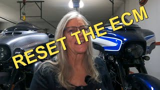 How to reset the ECM on your Harley Davidson [upl. by Orbadiah212]