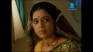 Afsar Bitiya  Ep4  Krishna की ख़ुशी में क्यों खुश नहीं है उसकी माँ  Full Episode  ZEE TV [upl. by Youlton]