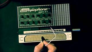 Stylophone Gen X1 Looping Jam  Impro Test [upl. by Dalston]