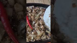 Sizzling Kapampangan Sisig [upl. by Eisinger250]