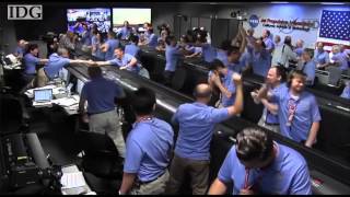 Raw Video Mission control reacts as Curiosity lands on Mars [upl. by Cordalia]