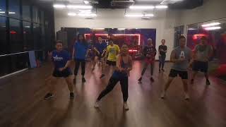 Zumba Fitness choreo by ZIN Eva Azalea  Vuelve Vuelve by David Bisbal amp Danna Paola [upl. by Fabio]