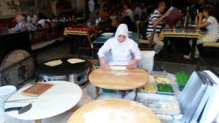 Gözleme nasıl yapılır   How to make Turkish Gözleme [upl. by Harmonia]