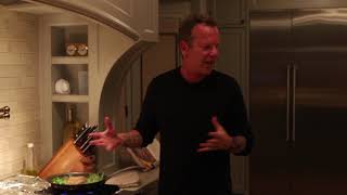 Kiefer Sutherland shows how to cook the perfect steak [upl. by Anaeco]