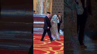 Sultan Johor amp Adinda Baginda Raja Permaisuri Agong sultanjohor daulattuanku [upl. by Damali]