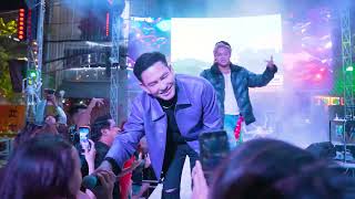 KARONA PICH  អ្នកកំដរអស់ឱកាស Ft TRAPZ YOUNG   Live Performance [upl. by Bocock]