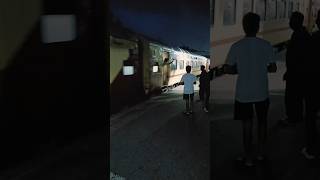 raat train shorts yshorts reels youtubeshorts viralvideo [upl. by Aihset]