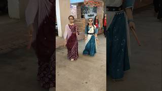 ઘૂંઘટમે ચાંદ હોગા  Gujarati Garba Dance  Navratri Garba Festival  Dodhiyu amp Raas  Garba  Shorts [upl. by Yerac788]