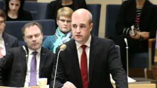 Åkesson sd vs Reinfeldt m partiledardebatt 3 nov 2010 [upl. by Alexandro]