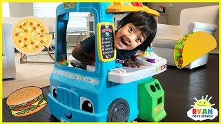 Pretend Play Food Toys Cooking Truck with Ryan ToysReview [upl. by Quackenbush]