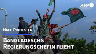 Bangladesch Regierungschefin Hasina geflohen  AFP [upl. by Aonian]