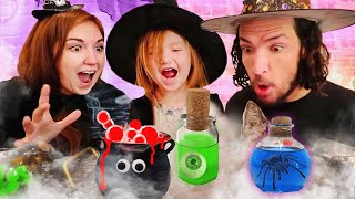 SPOOKY HALLOWEEN POTiONS and experiments Adley with MAGiC ROCKS and witch parents mystery [upl. by Nivlac]